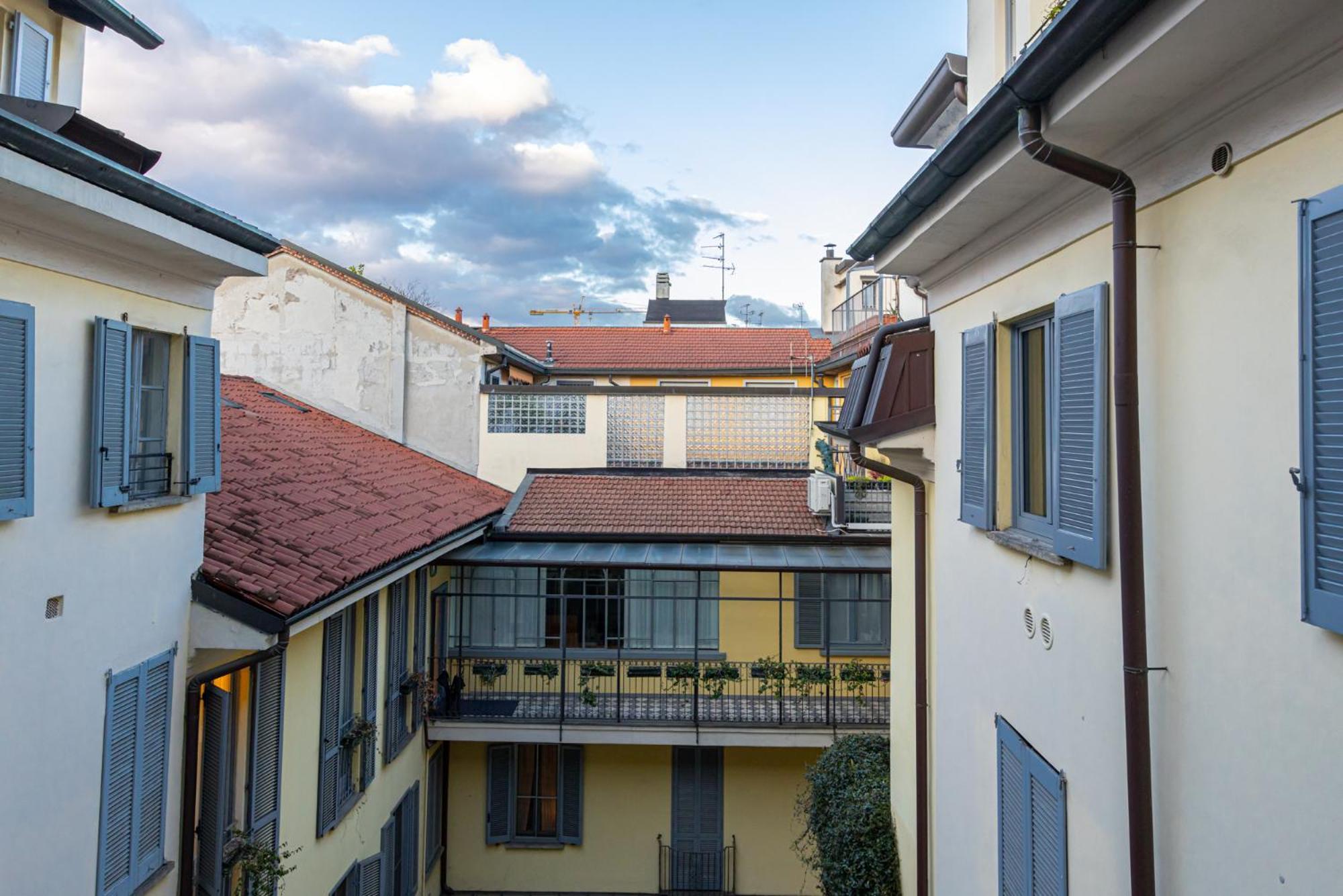 Sant'Andrea Charme Apartments, Milan
